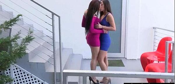  Lez Girls (Mandy Muse & Jenna Sativa) Kiss Licks And Play In Hot Lesbo Sex Action clip-11